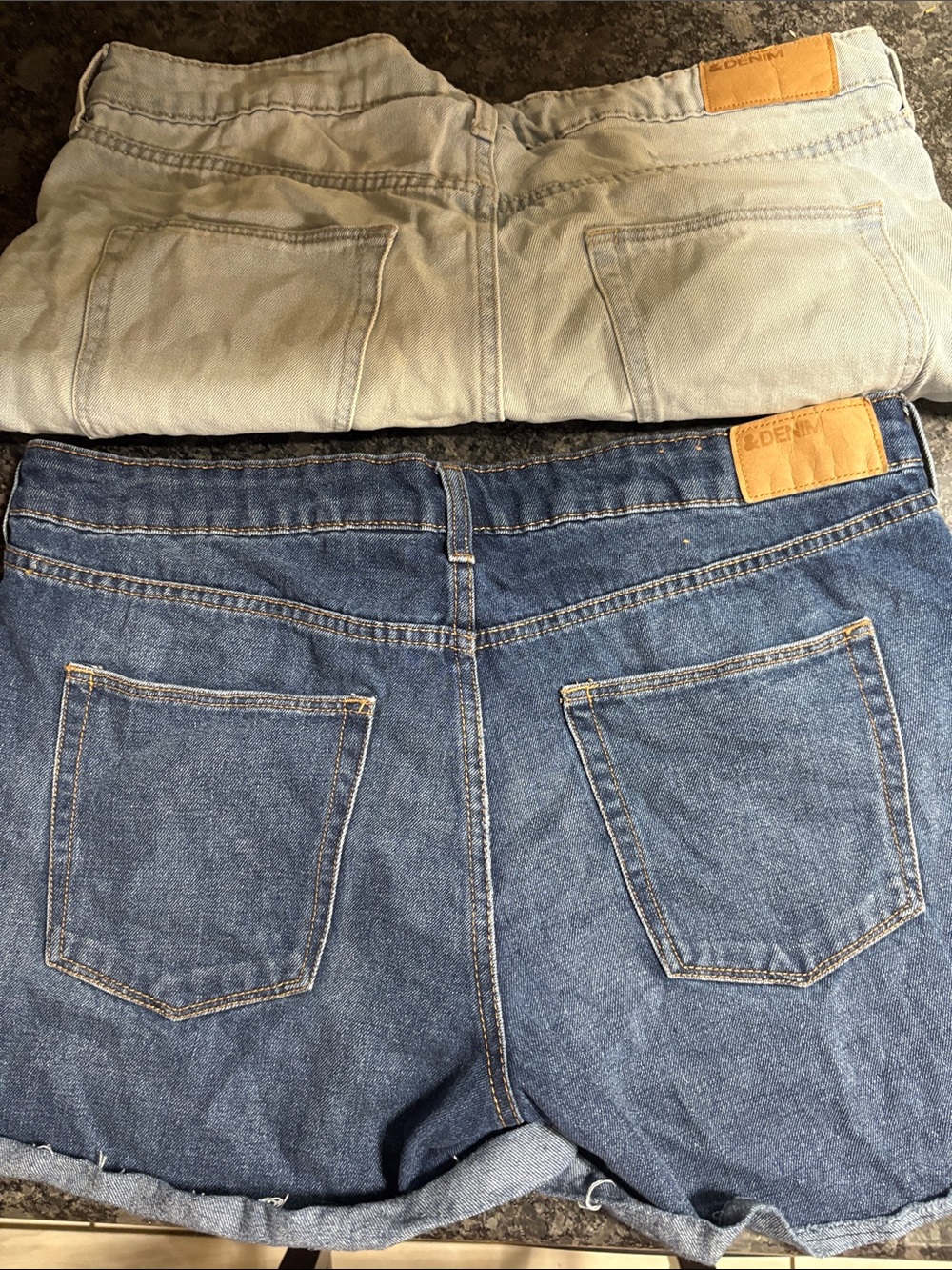 H&M Bundle of 2 Distressed Denim Shorts  High Waist Light  Blue & Dark Blue - Picture 4 of 6